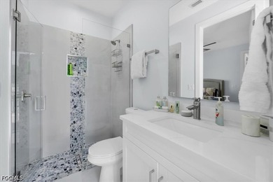 Welcome to your Cape Coral waterfront retreat! This beautifully - photo 18