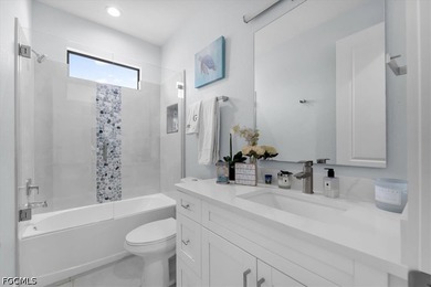 Welcome to your Cape Coral waterfront retreat! This beautifully - photo 19