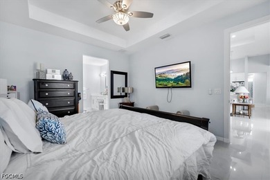 Welcome to your Cape Coral waterfront retreat! This beautifully - photo 29