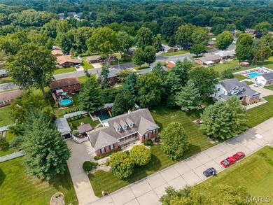 Welcome to this stunning 4 bed/3 bath lake view home for sale - photo 33