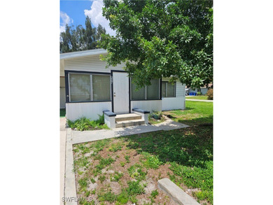 Caloosahatchee River Home For Sale in North Fort Myers Florida