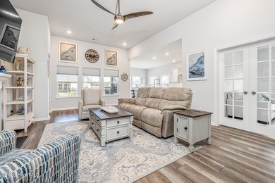 Welcome to your pristine coastal retreat! Situated on a - photo 5