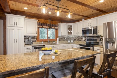 Experience the perfect blend of rustic seclusion and modern - photo 5