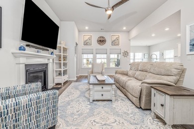 Welcome to your pristine coastal retreat! Situated on a - photo 6