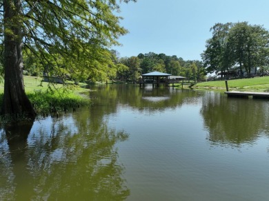 Lake Home For Sale in Many, Louisiana