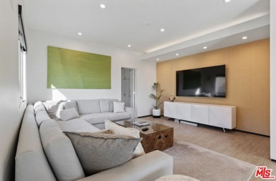 Sleek Architectural with Ocean Views. This striking contemporary - photo 16