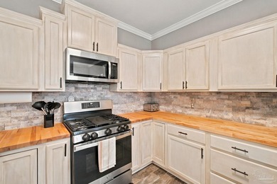 Welcome to this beautifully updated home in the desirable Marcus - photo 17