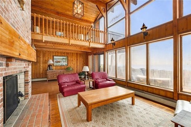 This waterfront property offers an increasingly rare opportunity - photo 17