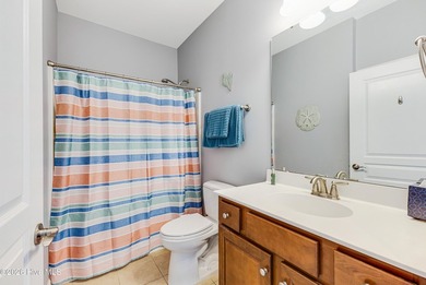 Welcome to easy, coastal living in the highly desirable - photo 19