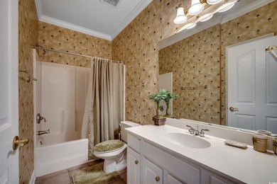 Enjoy easy living in this first-floor 2 bedroom / 2 bath - photo 22