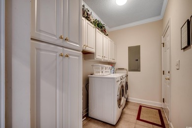 Enjoy easy living in this first-floor 2 bedroom / 2 bath - photo 23