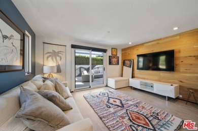 Sleek Architectural with Ocean Views. This striking contemporary - photo 23