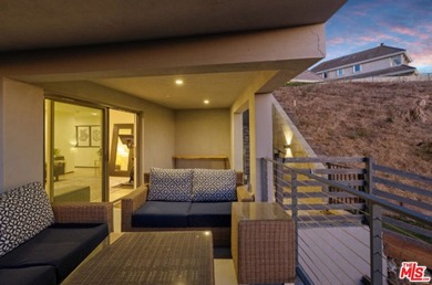 Sleek Architectural with Ocean Views. This striking contemporary - photo 30
