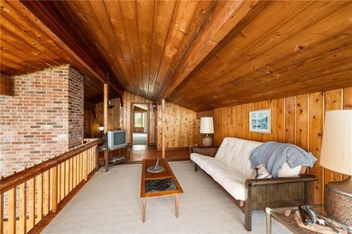 This waterfront property offers an increasingly rare opportunity - photo 34
