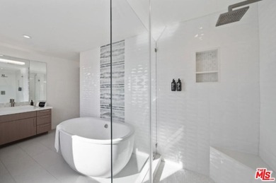 Sleek Architectural with Ocean Views. This striking contemporary - photo 37