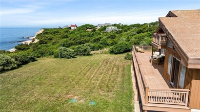 This waterfront property offers an increasingly rare opportunity - photo 38