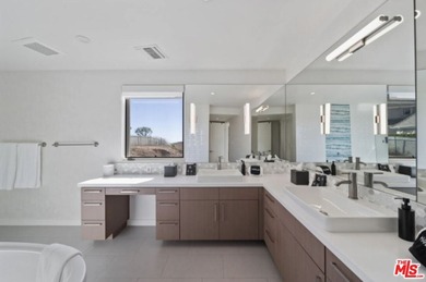 Sleek Architectural with Ocean Views. This striking contemporary - photo 39