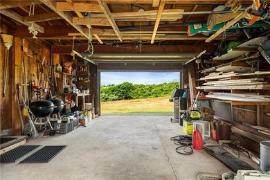 This waterfront property offers an increasingly rare opportunity - photo 44