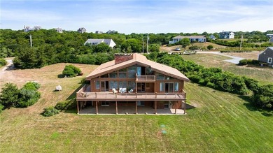 This waterfront property offers an increasingly rare opportunity - photo 45