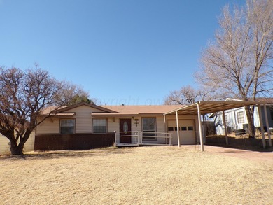 Lake Meredith Home For Sale in Fritch Texas