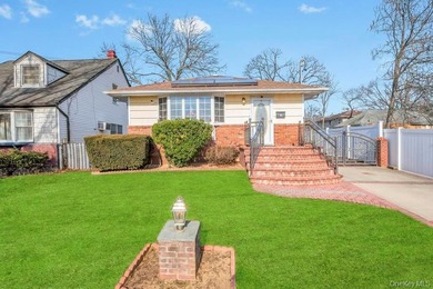 Hempstead Lake Home For Sale in Rockville Centre New York