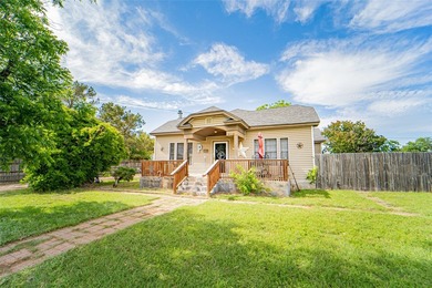 Hubbard Creek Lake Home For Sale in Breckenridge Texas