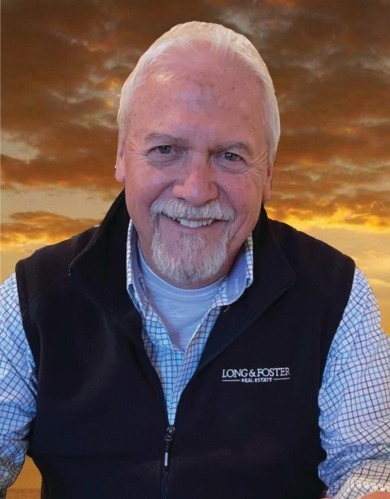 Reg Anderson <br> Selling Smith Mountain Lake & Leesville Lake with Long & Foster Realtors in VA advertising on LakeHouse.com