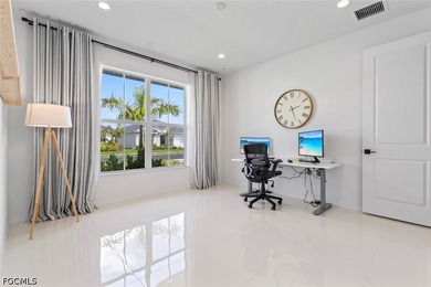 Welcome to luxury living at its finest in beautiful gated - photo 23