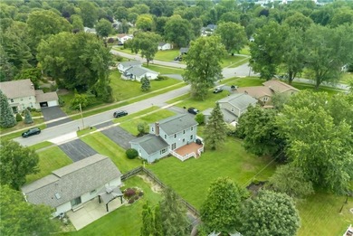 Welcome to 73 Stallion Circle! This beautifully updated - photo 27