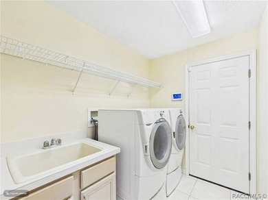 Welcome to Florida living in this well maintained 3 bedroom 2 - photo 42