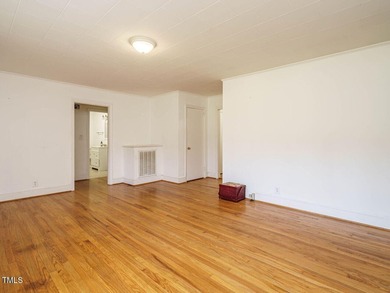 Discover this charming 2-bedroom, 1-bathroom single-family - photo 8