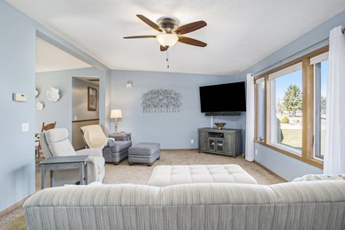 *Coldwater Lake-Shawnee Shoals* This amazing 3 bedroom and 2.5 - photo 5