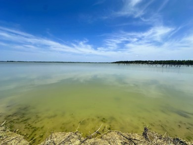 Waterfront 1.01 Acre Lot on Richland Chambers Lake! - photo 32