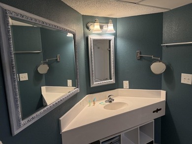PENTHOUSE!! If you are truly looking for a unit that is - photo 16