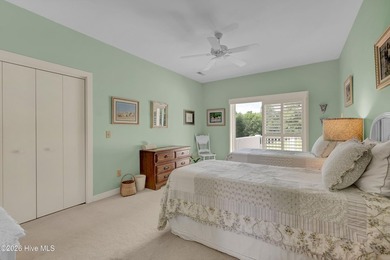 Beautiful Craftsman-style home with sweeping views of the 6th - photo 41