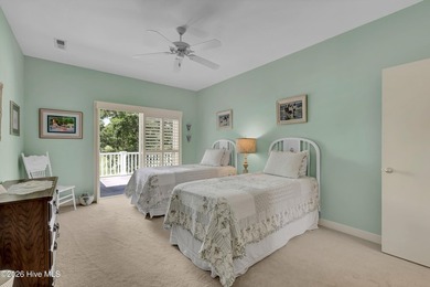 Beautiful Craftsman-style home with sweeping views of the 6th - photo 42