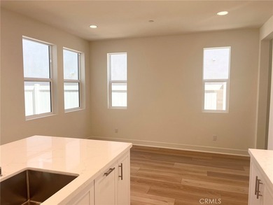 Brand new home within 15 minutes from the beach. This two level - photo 4