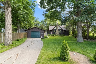 Nestled on a private .29-acre lot surrounded by mature trees - photo 46