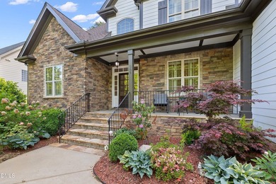 Some homes are nice. This one sets the standard. Welcome to this - photo 3