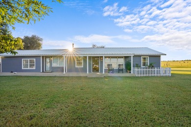 (private lake, pond, creek) Home For Sale in Afton Texas