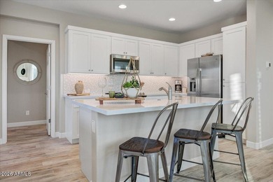 SPECTECULAR VIEWS & CORNER HOMESITE! This BEAUTIFULLY UPGRADED - photo 11