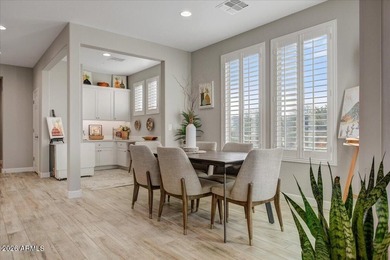 SPECTECULAR VIEWS & CORNER HOMESITE! This BEAUTIFULLY UPGRADED - photo 13