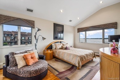 Set behind private gates on an oversized waterfront parcel, this - photo 24