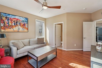 Welcome to one of the most captivating lakefront residences - photo 28