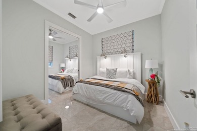 Experience contemporary luxury in an unforgettable Medina Lake - photo 31