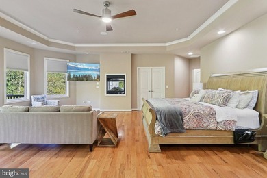 Welcome to one of the most captivating lakefront residences - photo 41