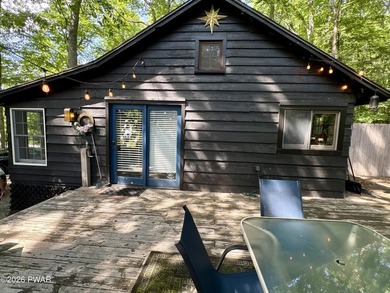Currently used as a successful short-term rental, this charming - photo 2