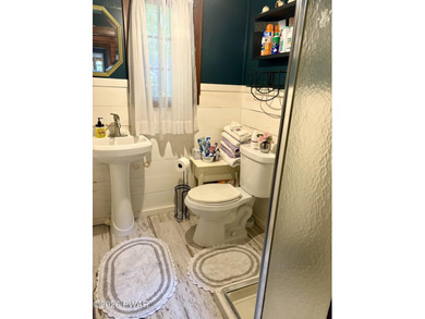 Currently used as a successful short-term rental, this charming - photo 8