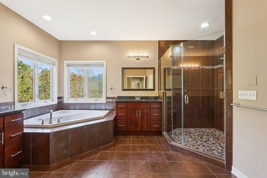 Welcome to one of the most captivating lakefront residences - photo 49