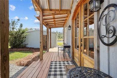 This Baxley property opens the door to something you don't come - photo 8